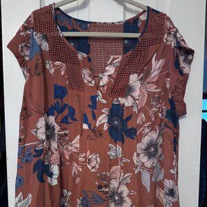 2x, Estefany Lace Detail Split Neck Blouse